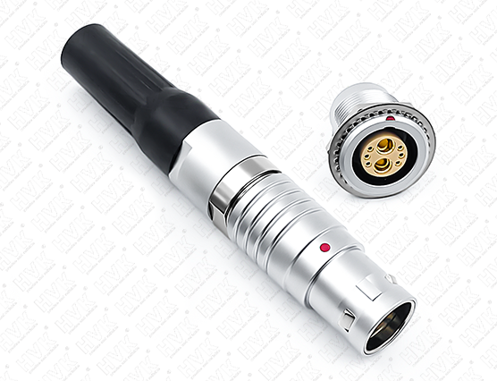 电连接器的工作原理是什么？