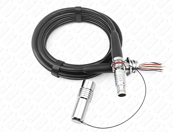 液态硅胶成型航空连接器的生产效率如何？